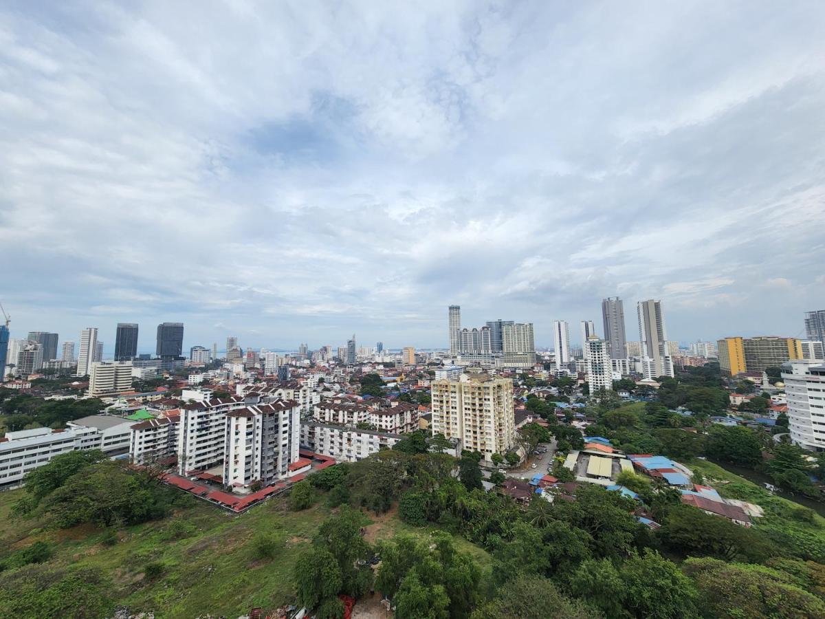 Beacon Executive Suite - Skypool Penang View George Town Eksteriør bilde
