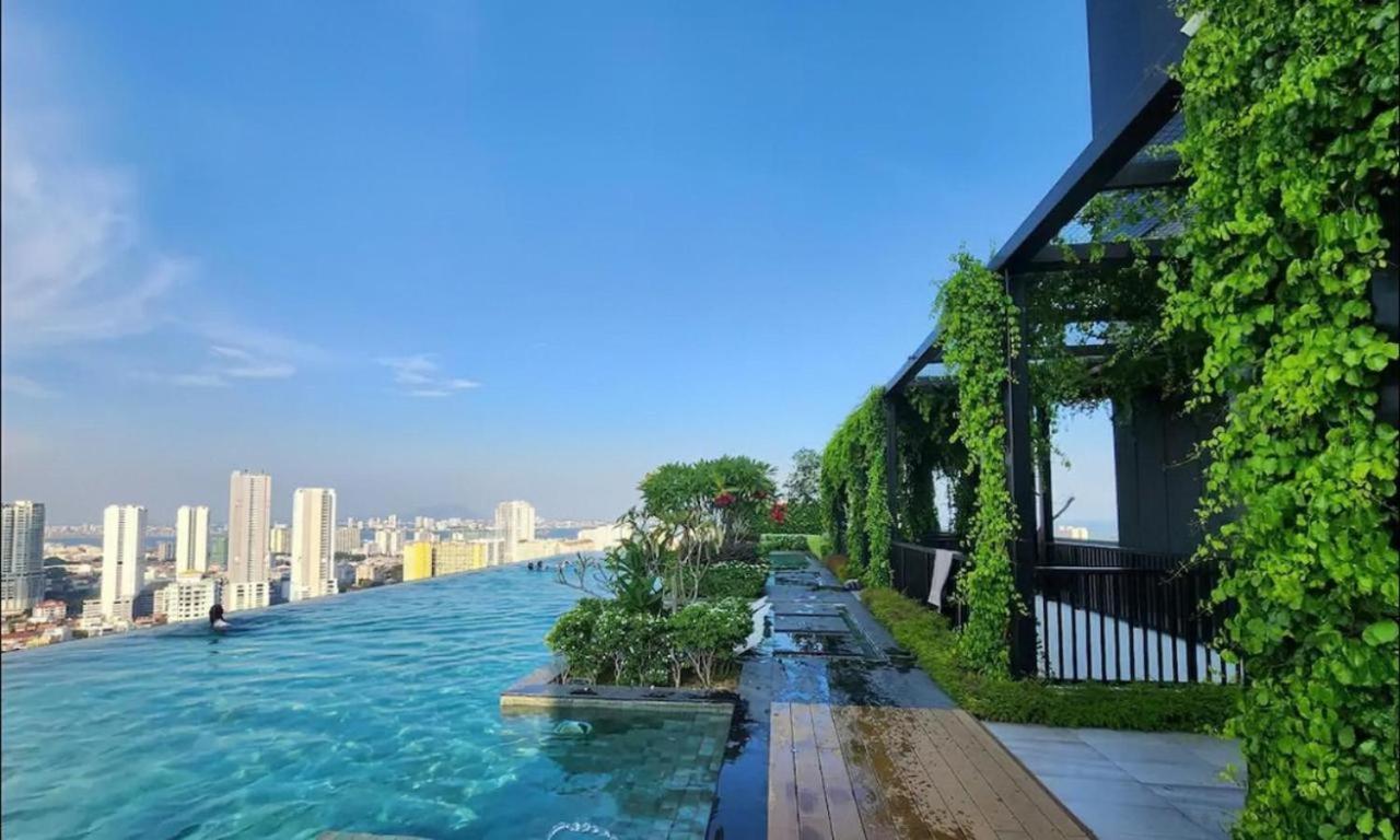 Beacon Executive Suite - Skypool Penang View George Town Eksteriør bilde