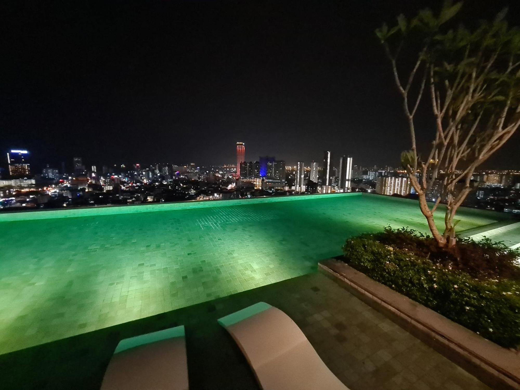 Beacon Executive Suite - Skypool Penang View George Town Eksteriør bilde
